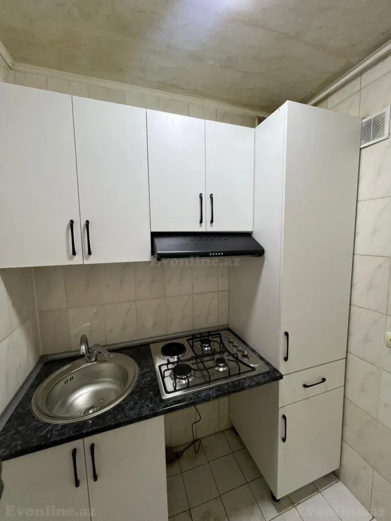 Satılır 2 otaqlı Mənzil Köhnə tikili 45 m² 4-cü mikrorayon - şəkil 8