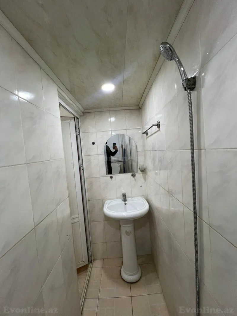 Satılır 2 otaqlı Mənzil Köhnə tikili 45 m² 4-cü mikrorayon - şəkil 12