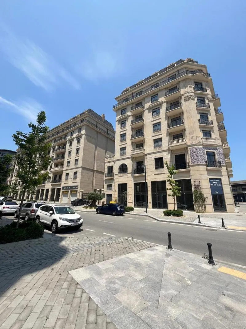 Satılır 4 otaqlı Mənzil Yeni tikili 195 m² Xətai r.