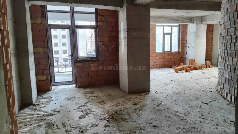 Satılır 4 otaqlı Mənzil Yeni tikili 195 m² Xətai r. - şəkil 5