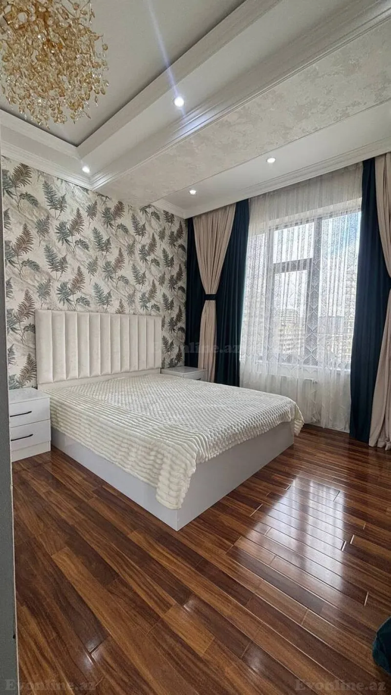 Satılır 3 otaqlı Mənzil Yeni tikili 80 m² 28 May m. - şəkil 4