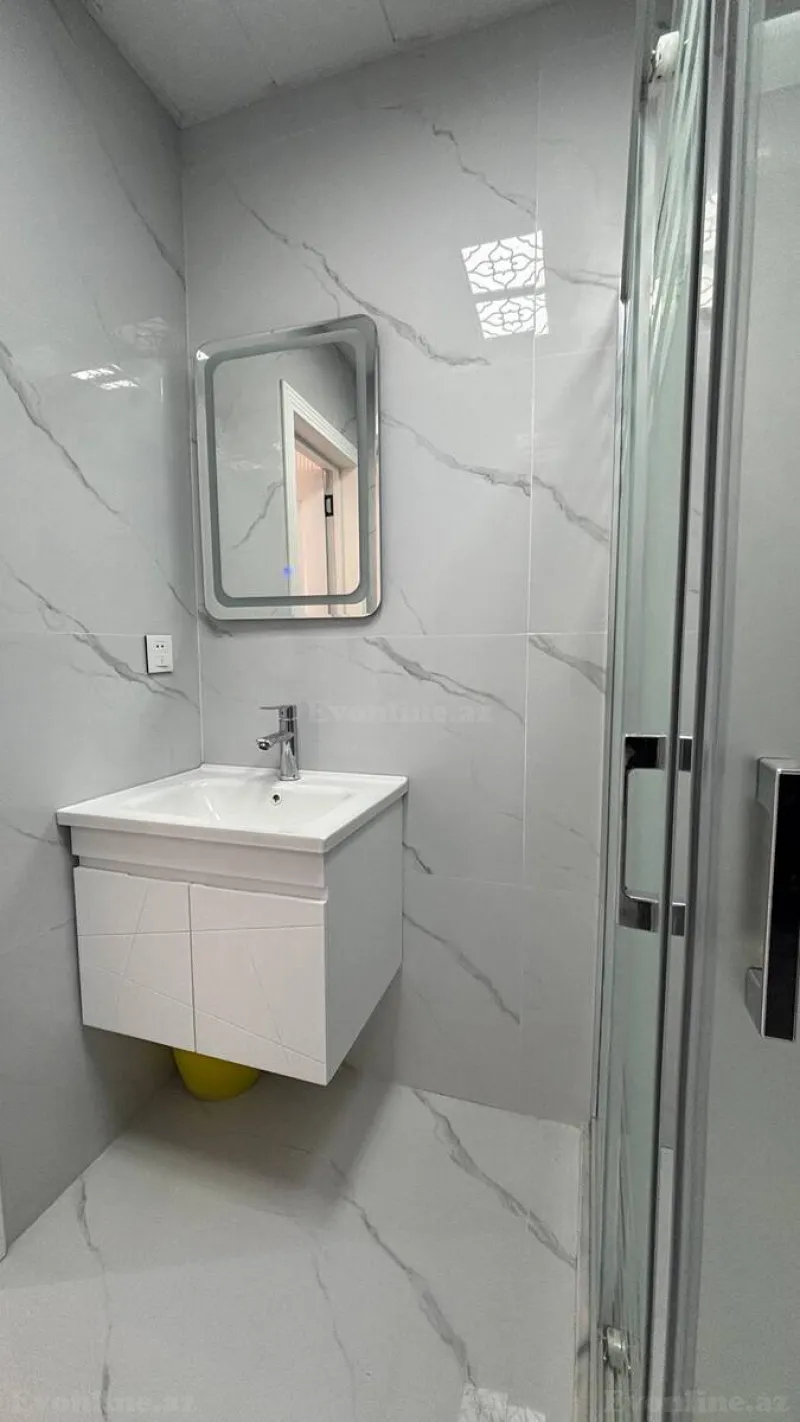 Satılır 3 otaqlı Mənzil Yeni tikili 80 m² 28 May m. - şəkil 18