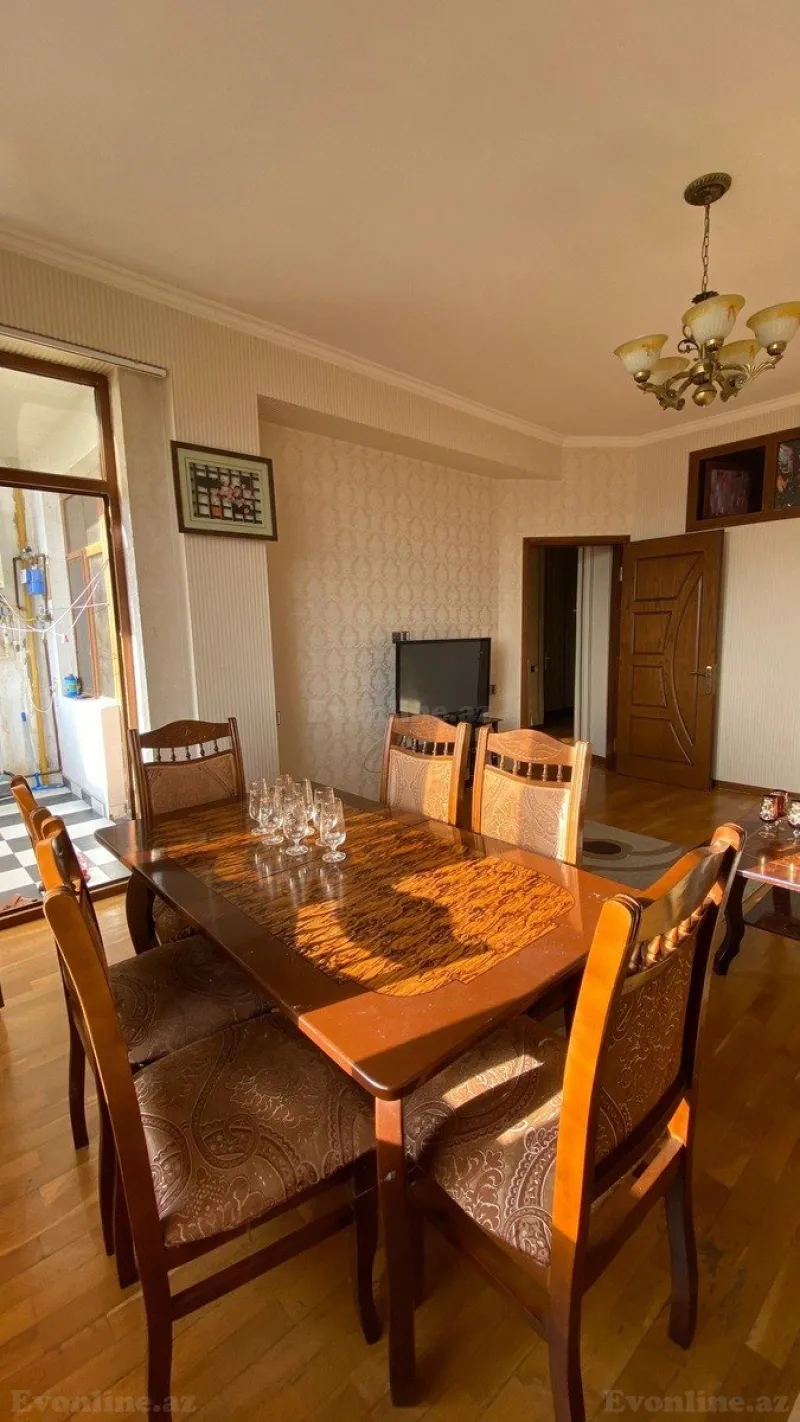 Satılır 3 otaqlı Mənzil Yeni tikili 65 m² 8-ci mikrorayon - şəkil 3