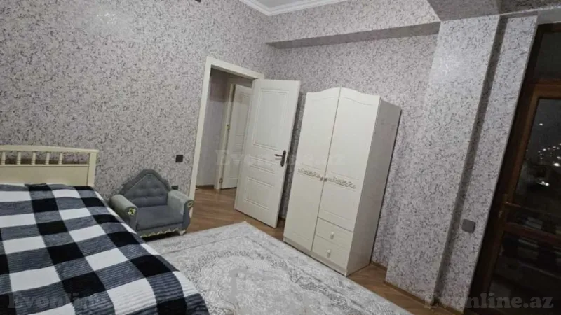 Kirayə verilir 3 otaqlı Mənzil Yeni tikili 130 m² Səbail r. - şəkil 15