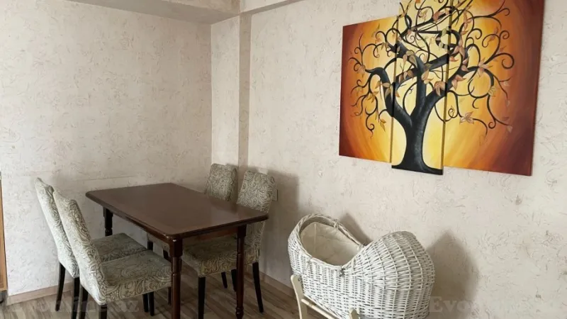 Kirayə verilir 4 otaqlı Mənzil Köhnə tikili 100 m² Kubinka - şəkil 2