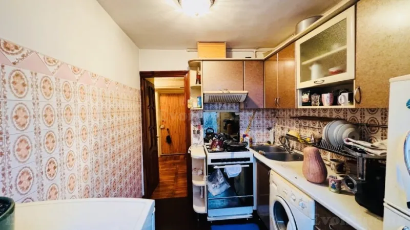 Satılır 2 otaqlı Mənzil Köhnə tikili 55 m² Yasamal r. - şəkil 18