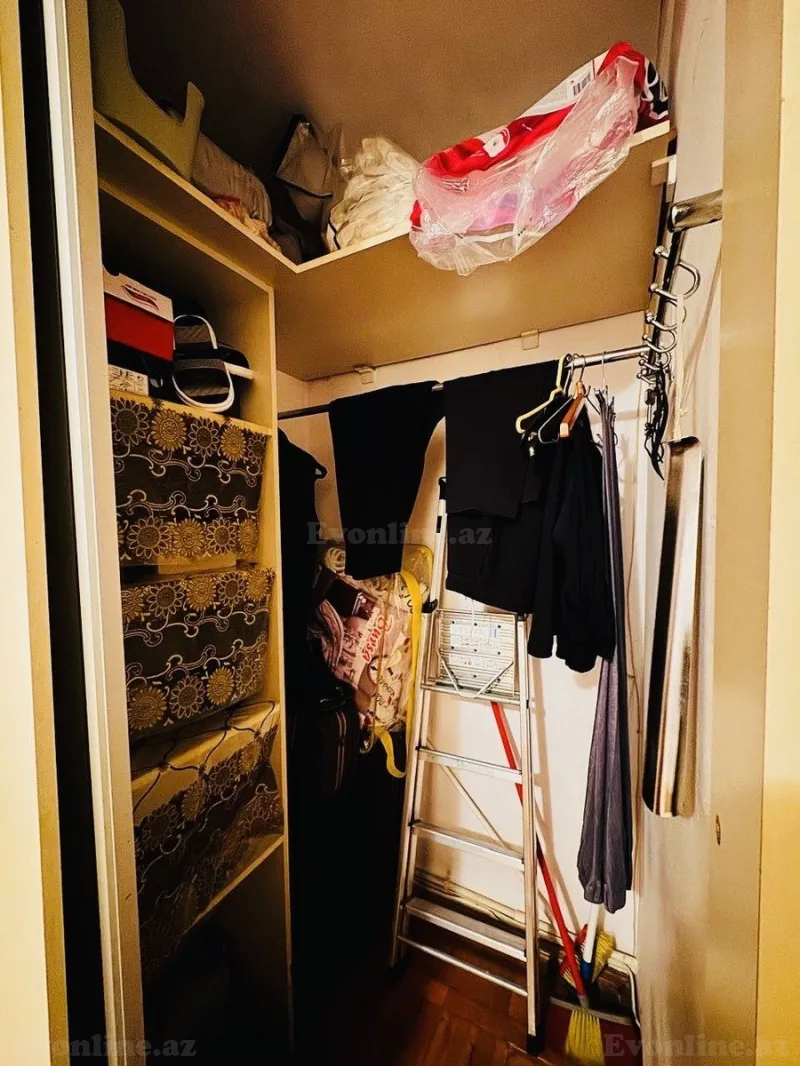 Satılır 2 otaqlı Mənzil Köhnə tikili 55 m² Yasamal r. - şəkil 20