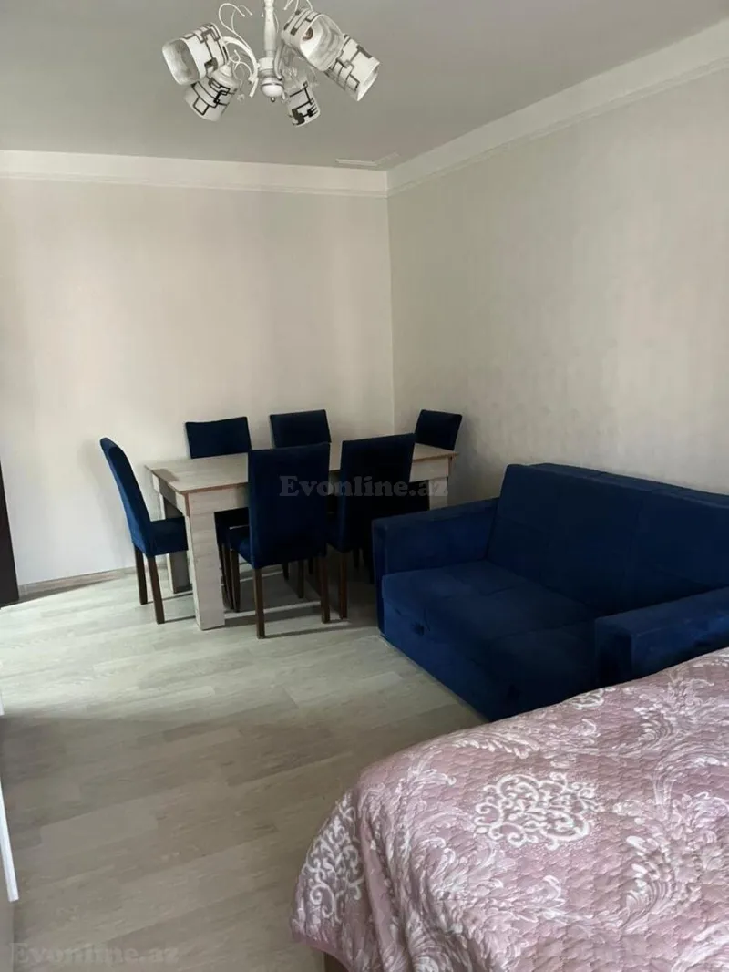 Satılır 1 otaqlı Mənzil Köhnə tikili 35 m² Qara Qarayev m.