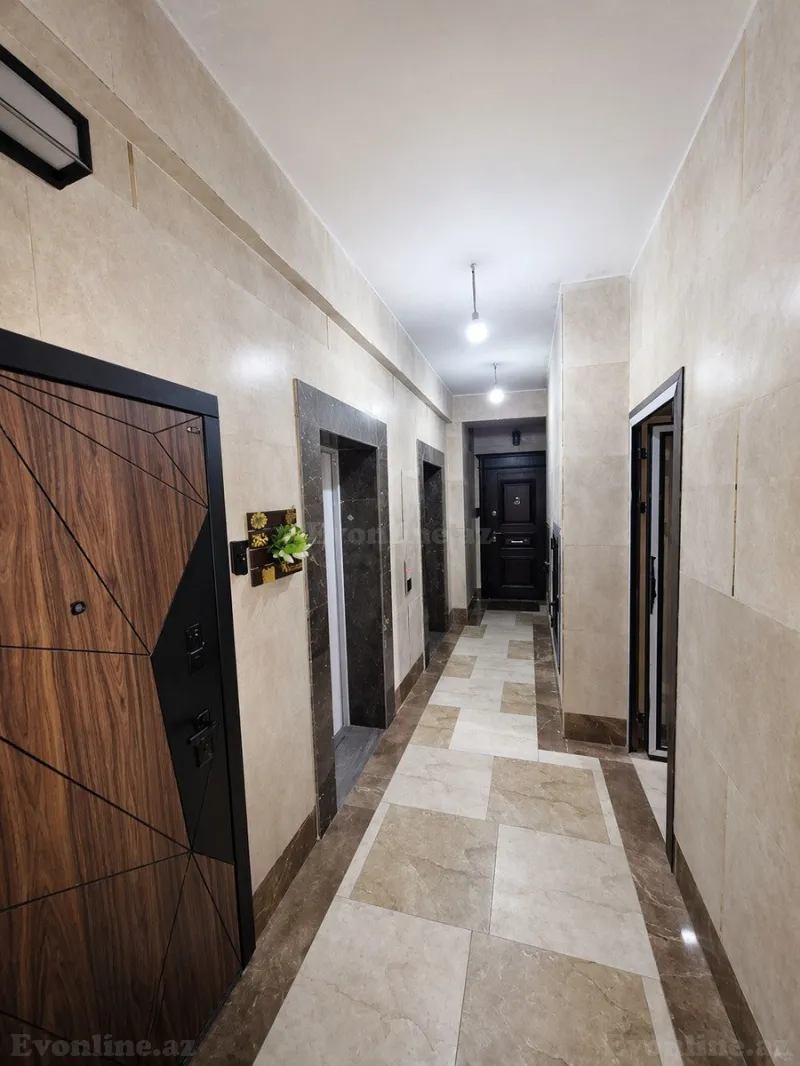 Satılır 3 otaqlı Mənzil Yeni tikili 130 m² 28 May m. - şəkil 3