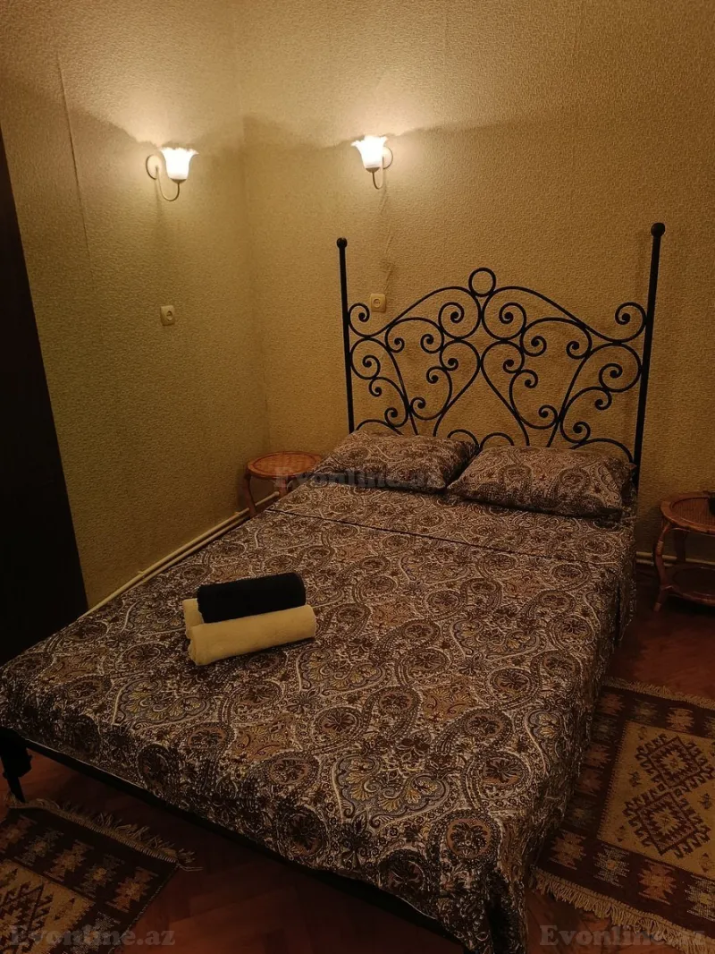 Kirayə verilir 2 otaqlı Mənzil Köhnə tikili 55 m² İçərişəhər m. - şəkil 2