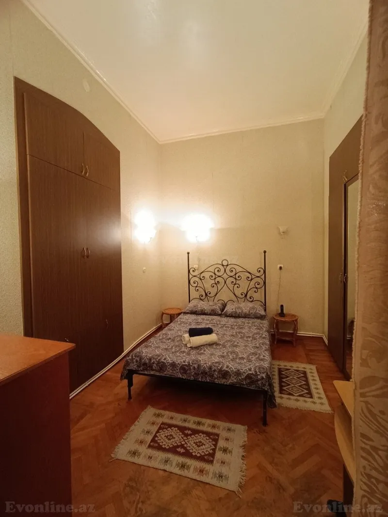 Kirayə verilir 2 otaqlı Mənzil Köhnə tikili 55 m² İçərişəhər m. - şəkil 9