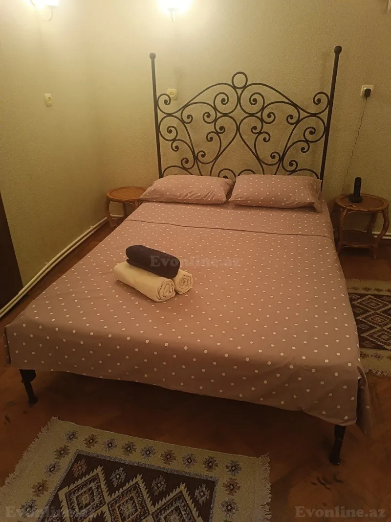 Kirayə verilir 2 otaqlı Mənzil Köhnə tikili 55 m² İçərişəhər m. - şəkil 11