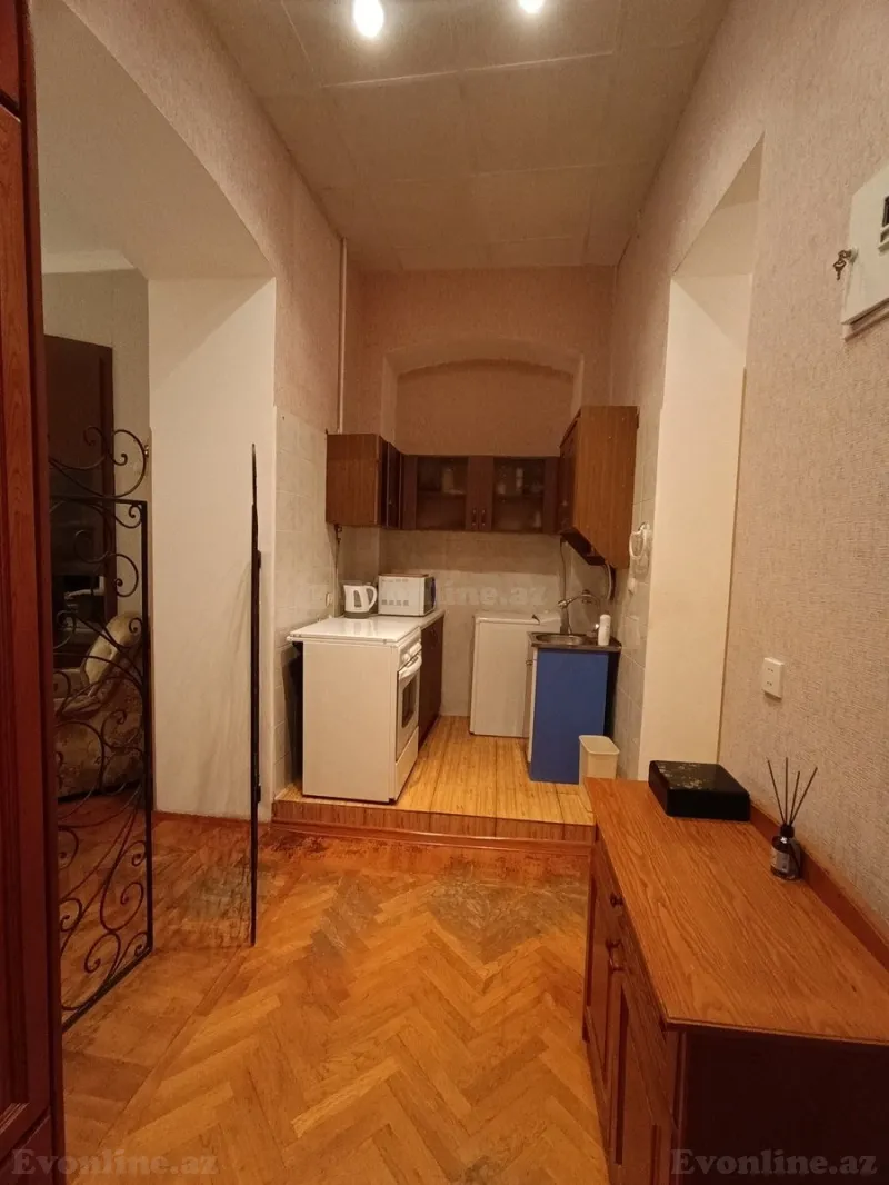 Kirayə verilir 2 otaqlı Mənzil Köhnə tikili 55 m² İçərişəhər m. - şəkil 19