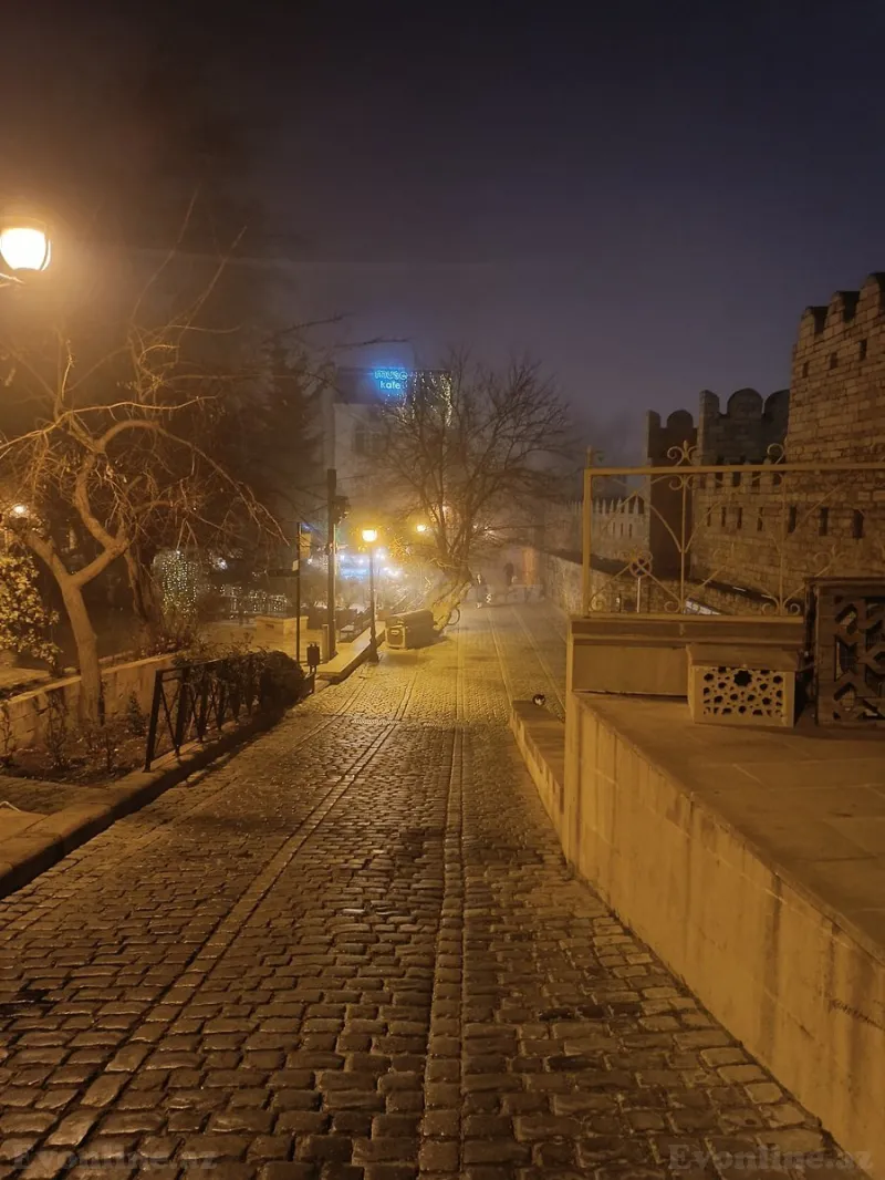 Kirayə verilir 2 otaqlı Mənzil Köhnə tikili 55 m² İçərişəhər m. - şəkil 28