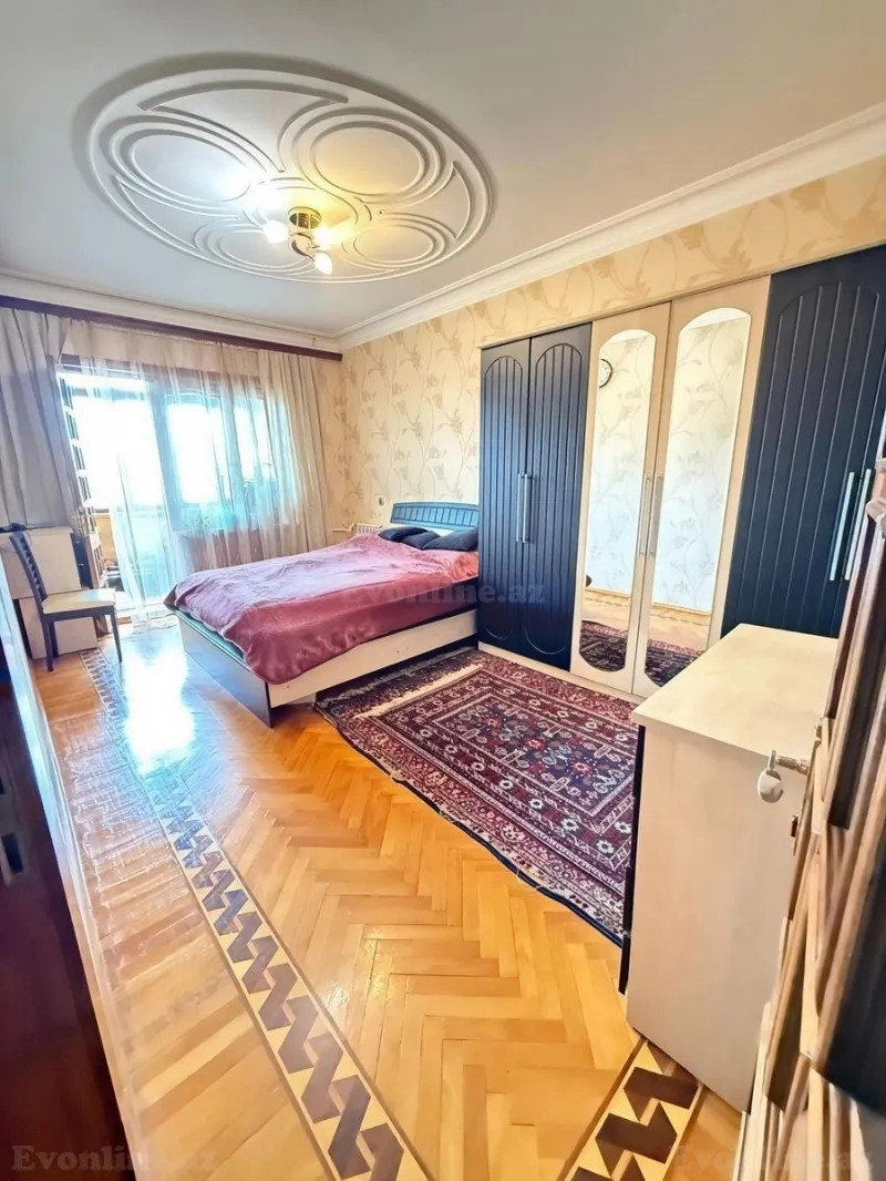 Satılır 3 otaqlı Mənzil Köhnə tikili 90 m² 8-ci mikrorayon - şəkil 4