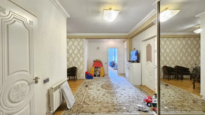 Satılır 3 otaqlı Mənzil Yeni tikili 150 m² 8-ci mikrorayon - şəkil 14