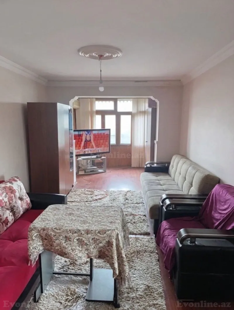 2 otaqlı Mənzil 50 m² 8-ci kilometr Satılır