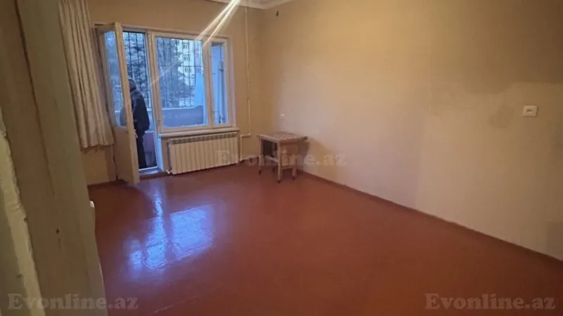 Satılır 2 otaqlı Mənzil Köhnə tikili 56 m² Əhmədli