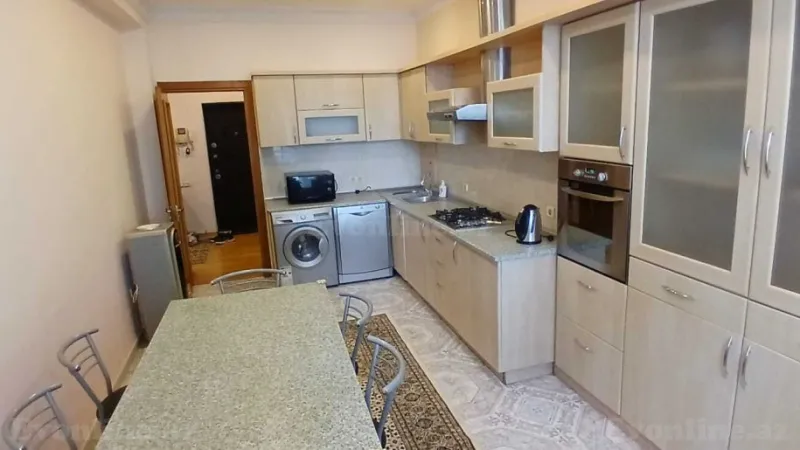 Kirayə verilir 3 otaqlı Mənzil Yeni tikili 140 m² Nizami m. - şəkil 13