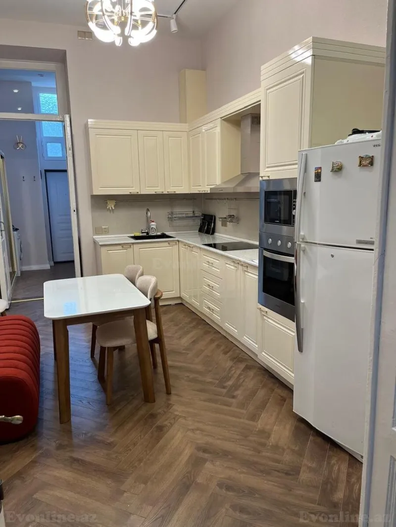 Kirayə verilir 3 otaqlı Mənzil Yeni tikili 70 m² 28 May m. - şəkil 4