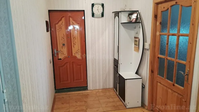 Satılır 3 otaqlı Mənzil Köhnə tikili 65.5 m² Qaradağ r.