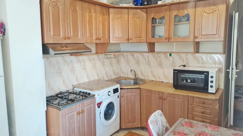 Satılır 3 otaqlı Mənzil Köhnə tikili 65.5 m² Qaradağ r. - şəkil 4