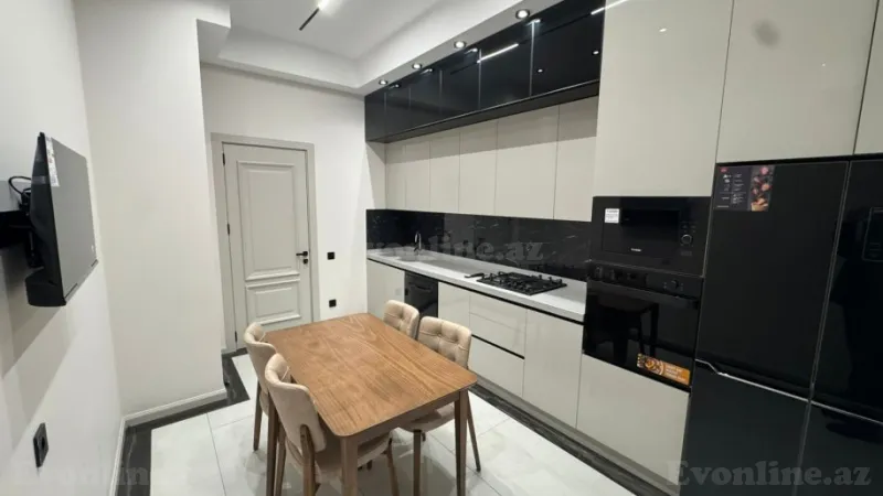 Kirayə verilir 3 otaqlı Mənzil Yeni tikili 130 m² 28 May m. - şəkil 4