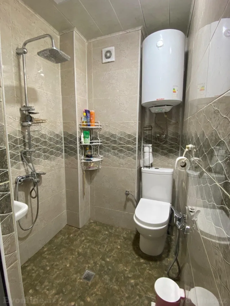 Satılır 3 otaqlı Mənzil Köhnə tikili 61 m² Suraxanı r. - şəkil 7