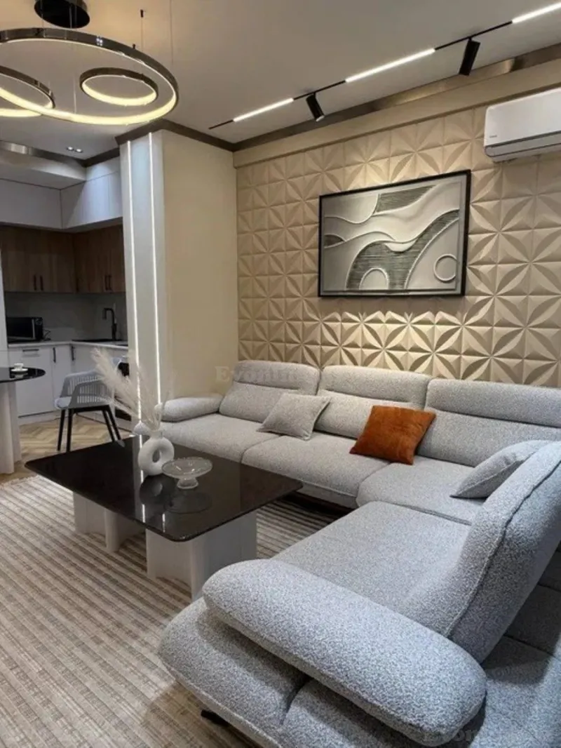 Kirayə verilir 2 otaqlı Mənzil Yeni tikili 70 m² Nizami m. - şəkil 2