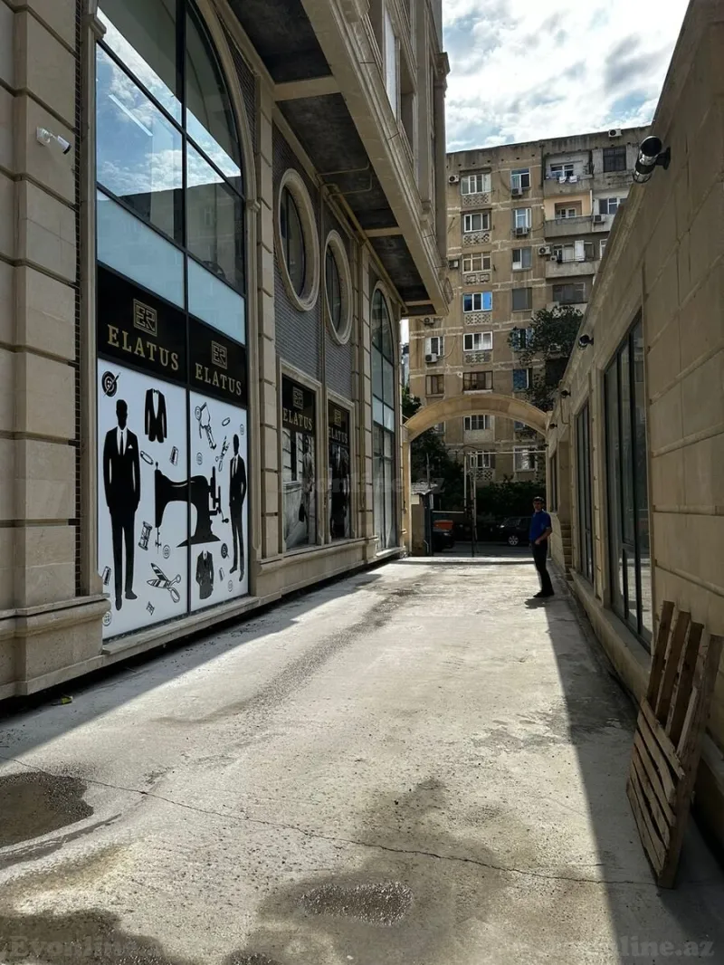 Satılır 2 otaqlı Mənzil Yeni tikili 78 m² Gənclik m. - şəkil 2