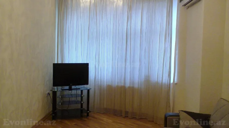 Kirayə verilir 3 otaqlı Mənzil Yeni tikili 77 m² Yeni Yasamal - şəkil 7