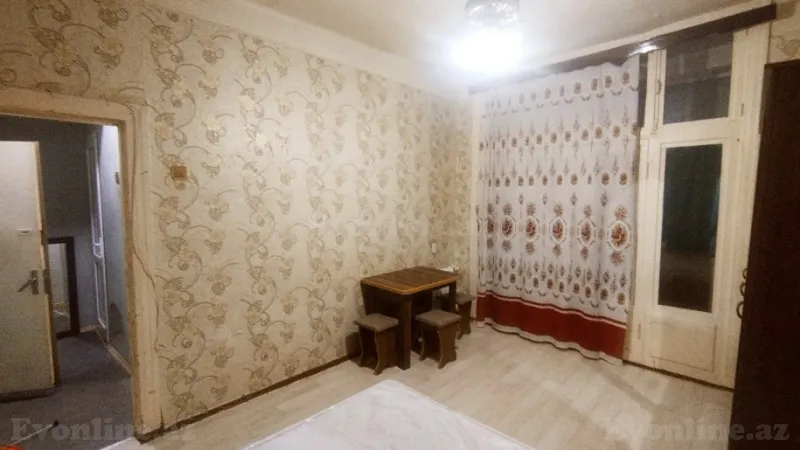 Kirayə verilir 1 otaqlı Mənzil Köhnə tikili 35 m² Qara Qarayev m. - şəkil 2