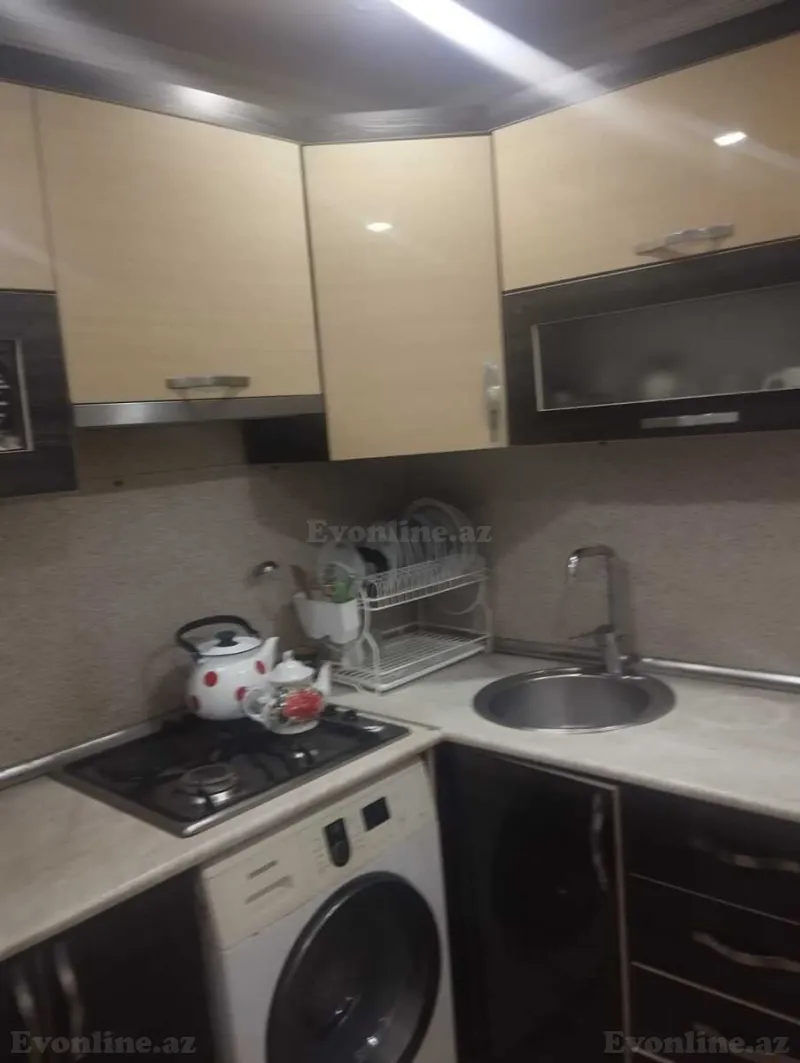 Satılır 3 otaqlı Mənzil Köhnə tikili 75 m² Yasamal - şəkil 4