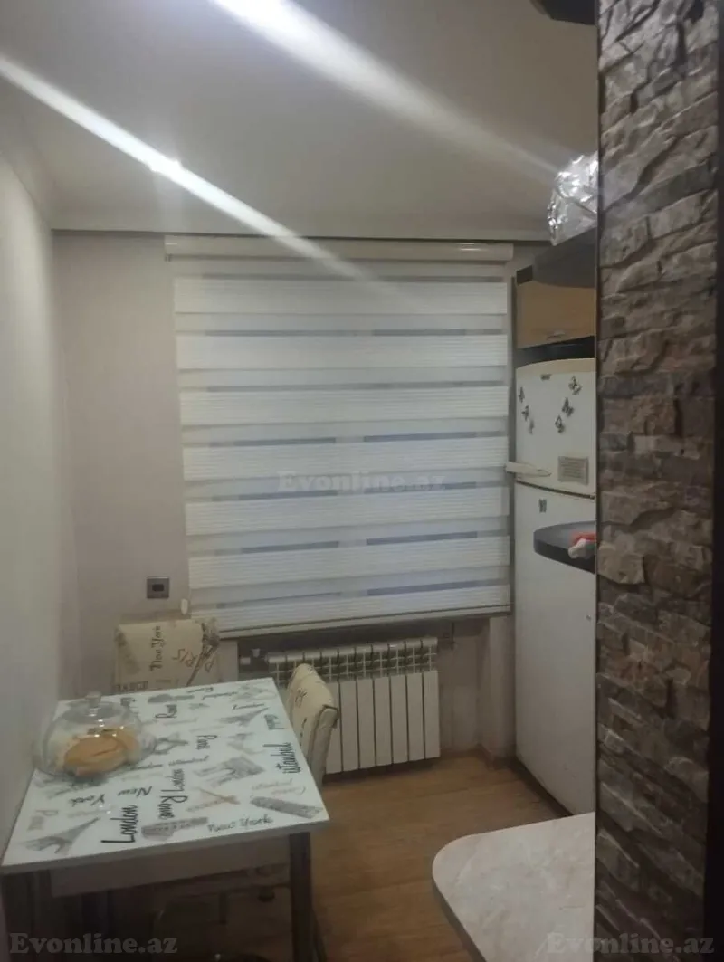 Satılır 3 otaqlı Mənzil Köhnə tikili 75 m² Yasamal - şəkil 5
