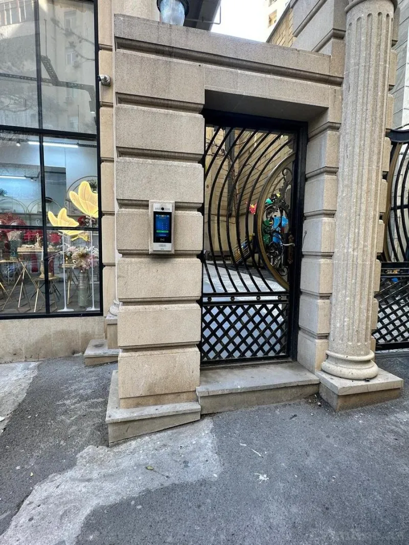 Satılır 2 otaqlı Mənzil Yeni tikili 91 m² 8-ci mikrorayon - şəkil 2