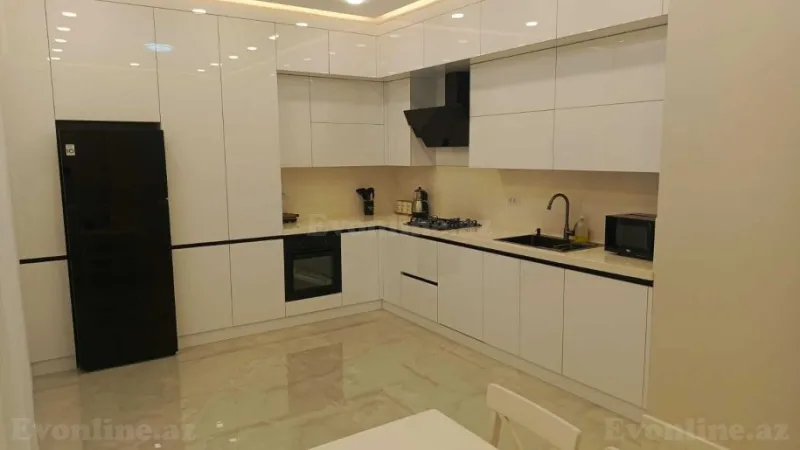 Kirayə verilir 3 otaqlı Mənzil Yeni tikili 120 m² Nizami m. - şəkil 10