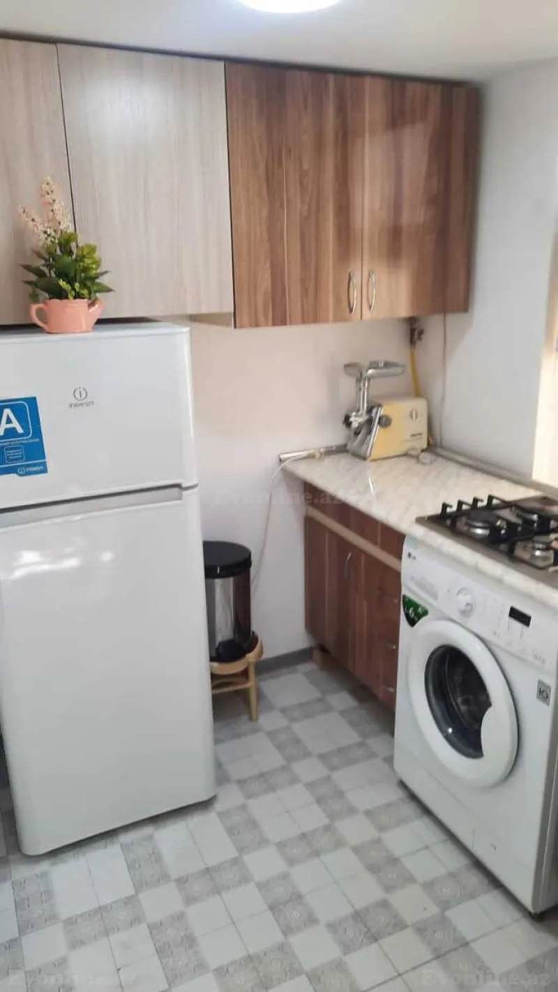 Satılır 1 otaqlı Mənzil Köhnə tikili 28 m² 8 Noyabr m. - şəkil 10