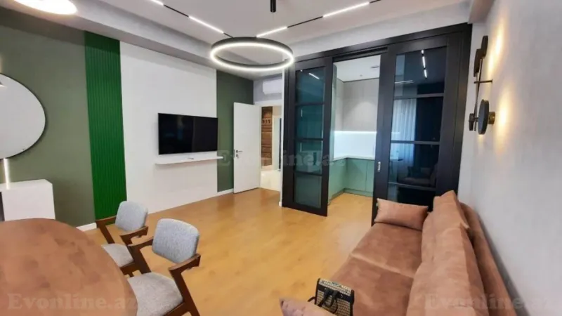 Kirayə verilir 3 otaqlı Mənzil Yeni tikili 110 m² Xətai r.