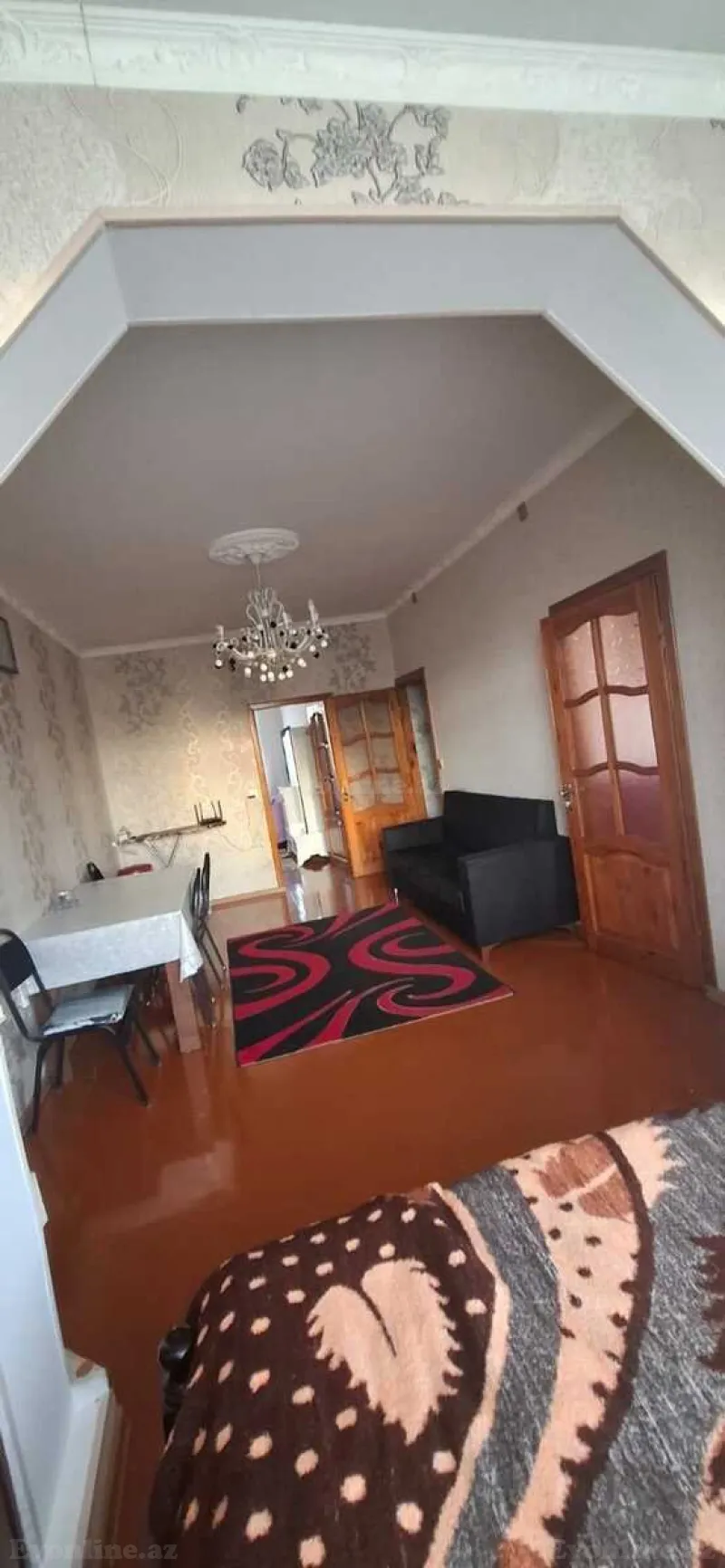 Kirayə verilir 2 otaqlı Mənzil Köhnə tikili 60 m² Memar Əcəmi m. - şəkil 2