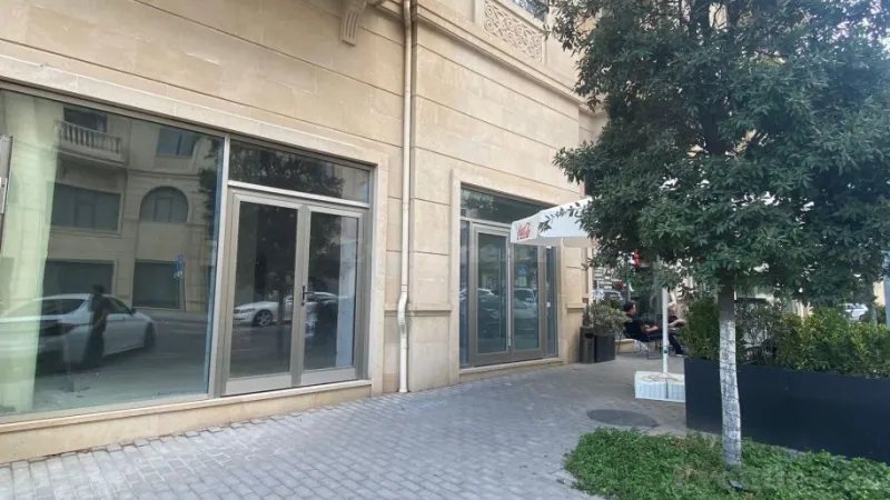 Obyekt 478 m² Xətai r. Kirayə verilir