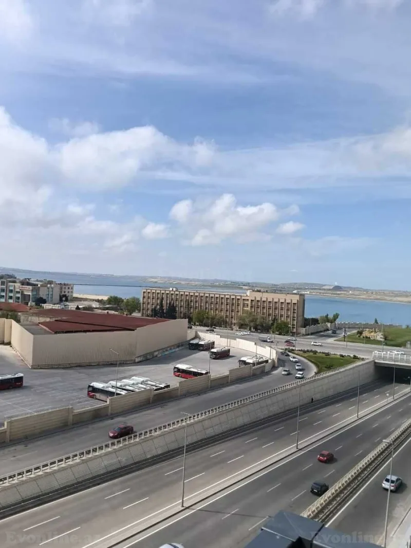 Satılır 2 otaqlı Mənzil Yeni tikili 59 m² Koroğlu m. - şəkil 7