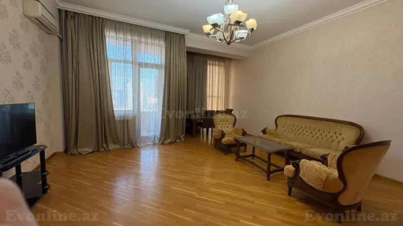Satılır 3 otaqlı Mənzil Yeni tikili 118 m² İnşaatçılar m. - şəkil 2