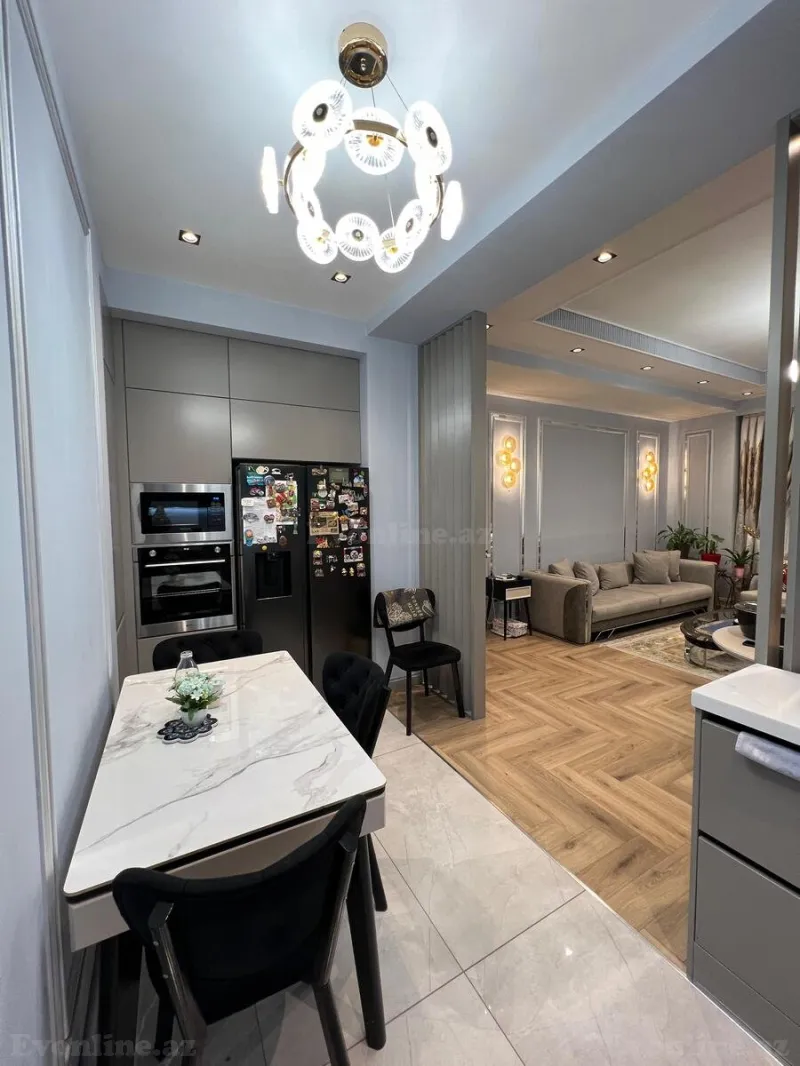 Satılır 4 otaqlı Mənzil Yeni tikili 132 m² Xətai r. - şəkil 6