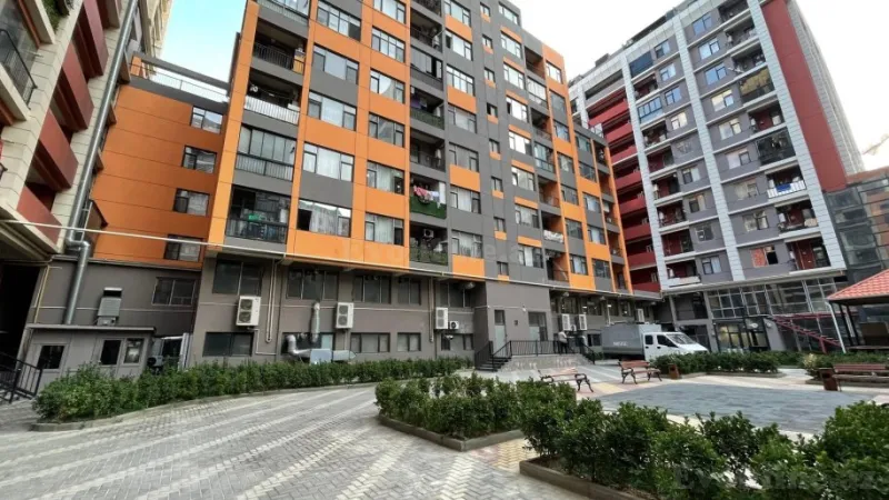 Satılır 2 otaqlı Mənzil Yeni tikili 53 m² 28 May m.