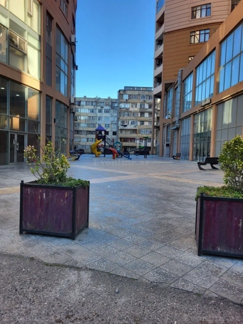 Satılır Obyekt 77 m² İnşaatçılar m. - şəkil 3