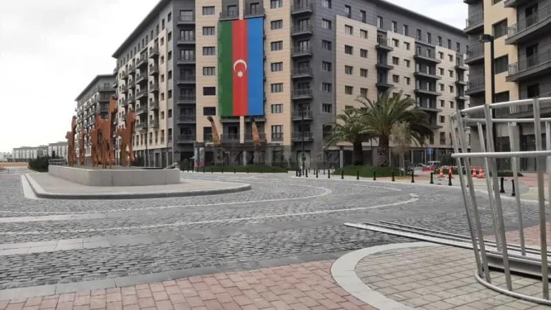 4 otaqlı Mənzil 163 m² Xətai r. Satılır