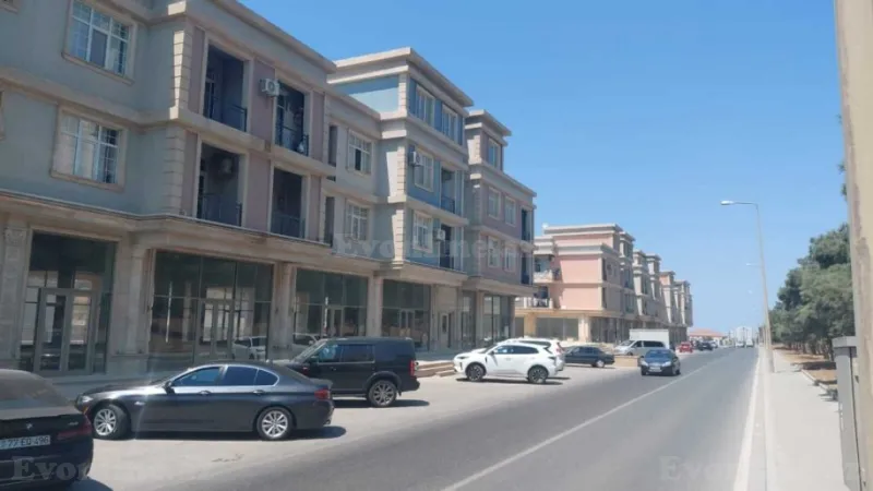 4 otaqlı Mənzil 145 m² Suraxanı r. Satılır