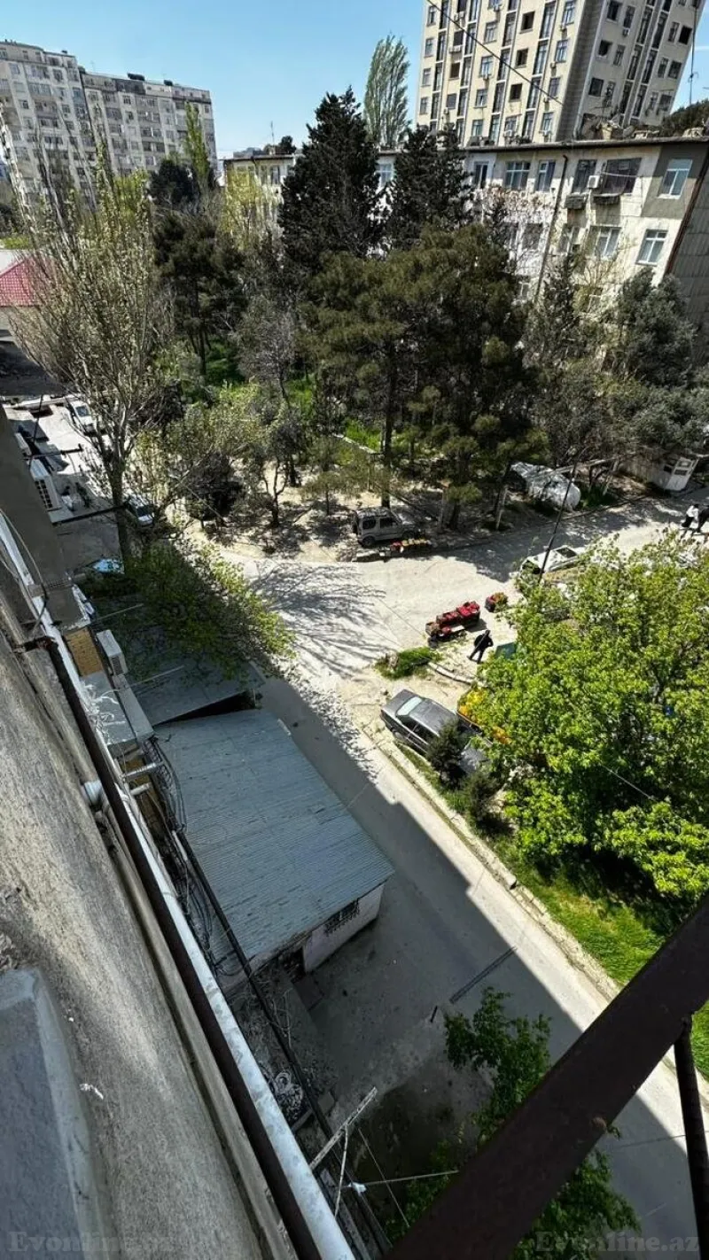 Satılır 3 otaqlı Mənzil Köhnə tikili 50 m² 3-cü mikrorayon - şəkil 26