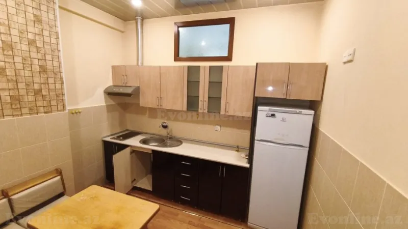 Kirayə verilir 2 otaqlı Mənzil Yeni tikili 65 m² 8-ci mikrorayon