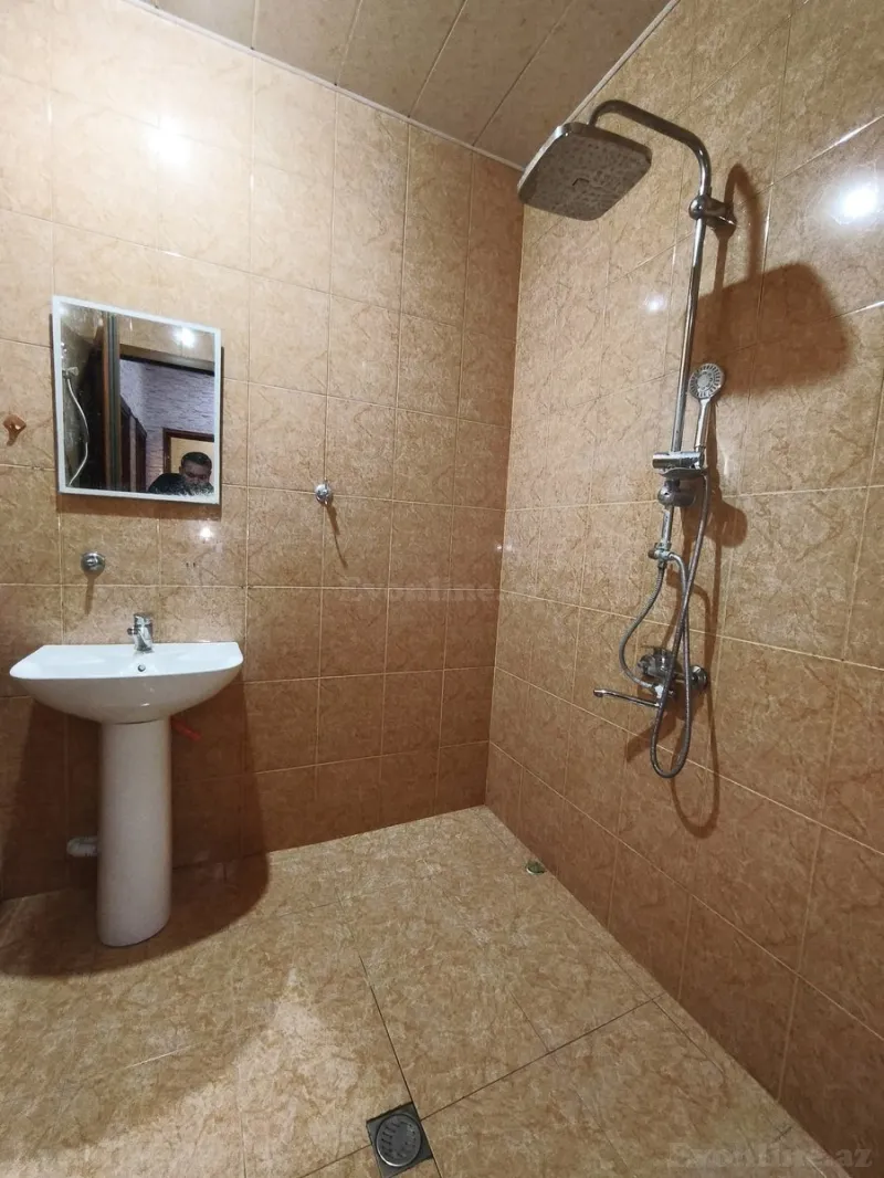 Kirayə verilir 2 otaqlı Mənzil Yeni tikili 65 m² 8-ci mikrorayon - şəkil 6